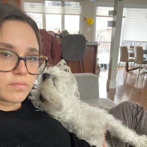 Meet your Posher, Alexandra